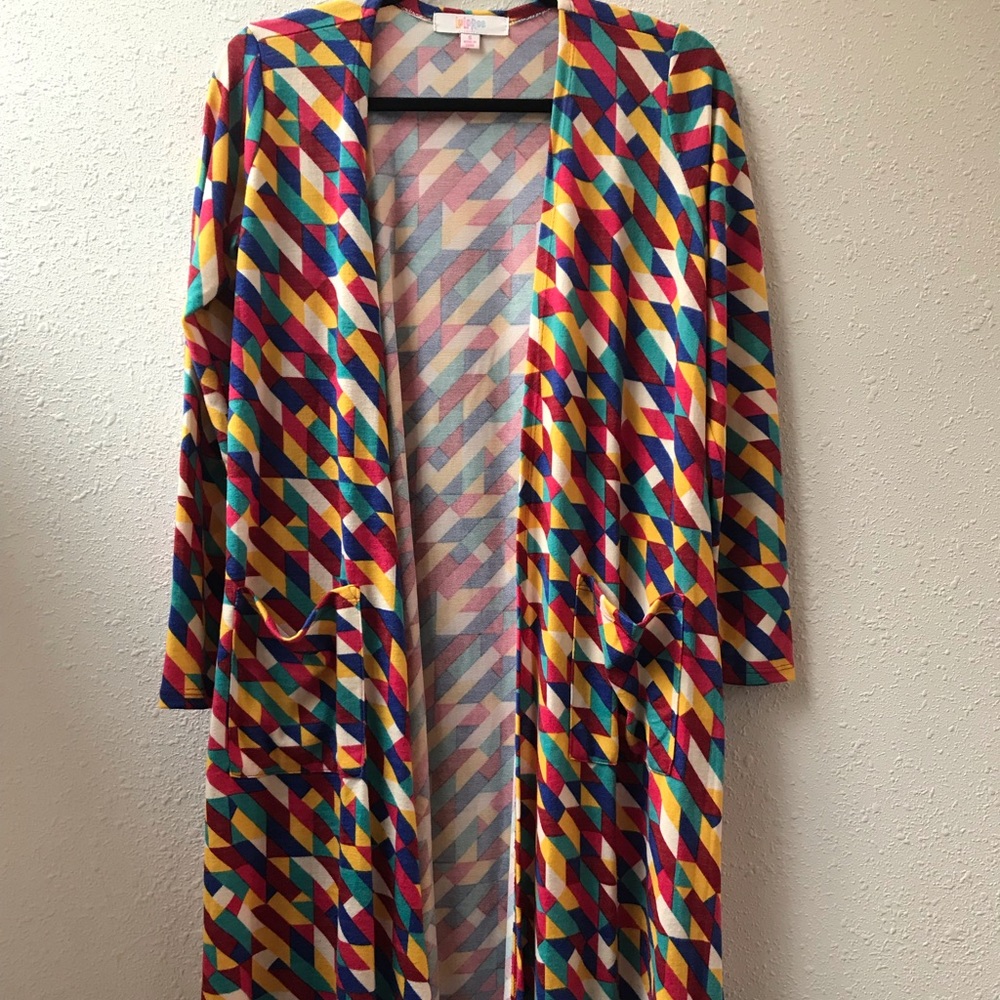 Size Small LuLaRoe Sarah Cardigan